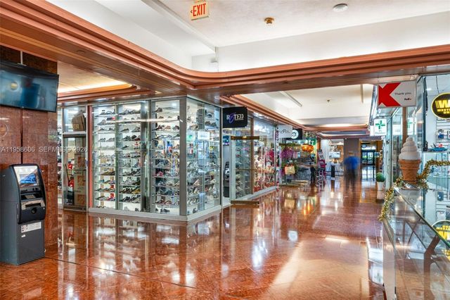 1717 N Bayshore Dr A-3755, Miami, FL 33132