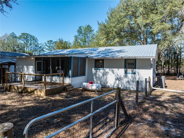 609 NW 96TH PLACE, Branford, FL 32008