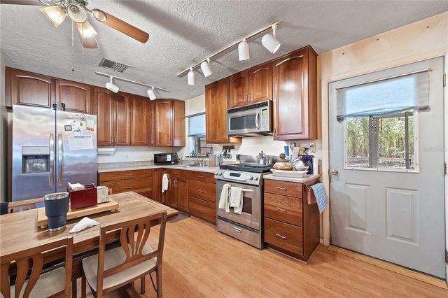 609 NW 96TH PLACE, Branford, FL 32008