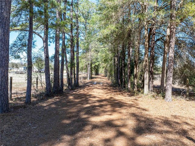 609 NW 96TH PLACE, Branford, FL 32008