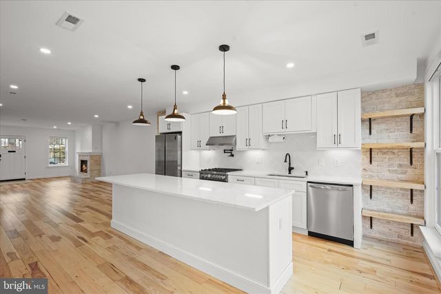 3626 T ST NW, Washington, DC 20007