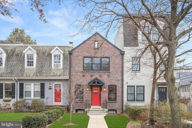 3626 T ST NW, Washington, DC 20007