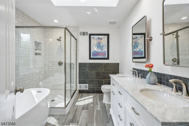 78 Elmwood Rd, Cedar Grove Twp., NJ 07009