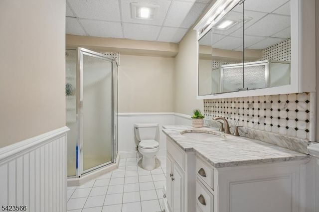 78 Elmwood Rd, Cedar Grove Twp., NJ 07009