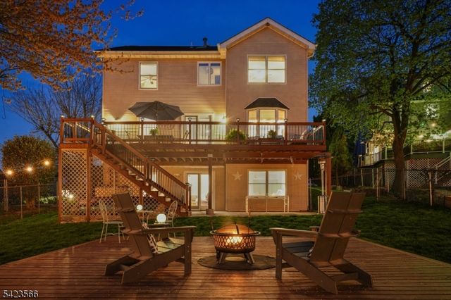 78 Elmwood Rd, Cedar Grove Twp., NJ 07009