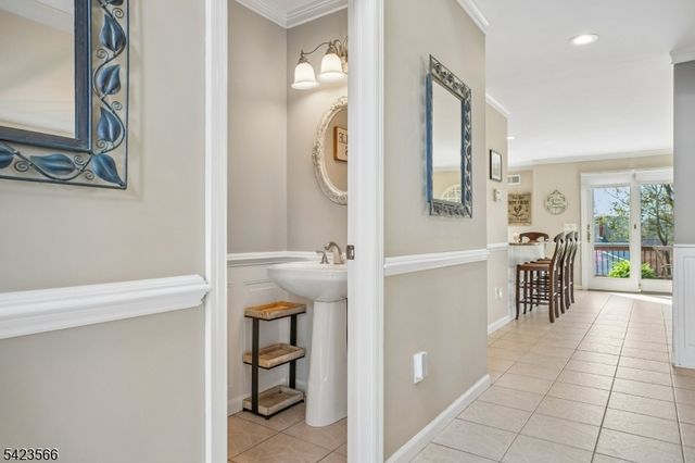 78 Elmwood Rd, Cedar Grove Twp., NJ 07009