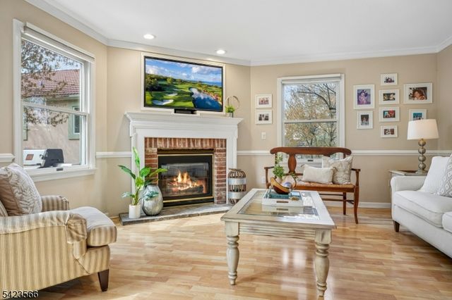 78 Elmwood Rd, Cedar Grove Twp., NJ 07009