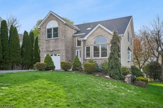 78 Elmwood Rd, Cedar Grove Twp., NJ 07009