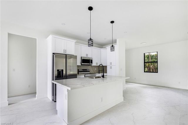 16290 Banyan AVE, Port Charlotte, FL 33954