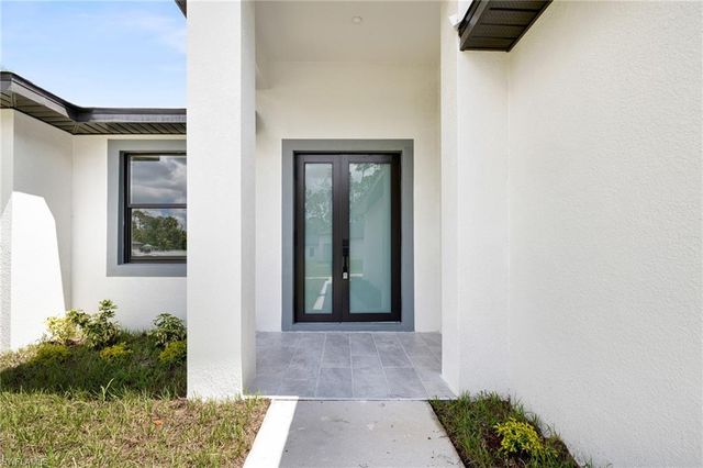 16290 Banyan AVE, Port Charlotte, FL 33954