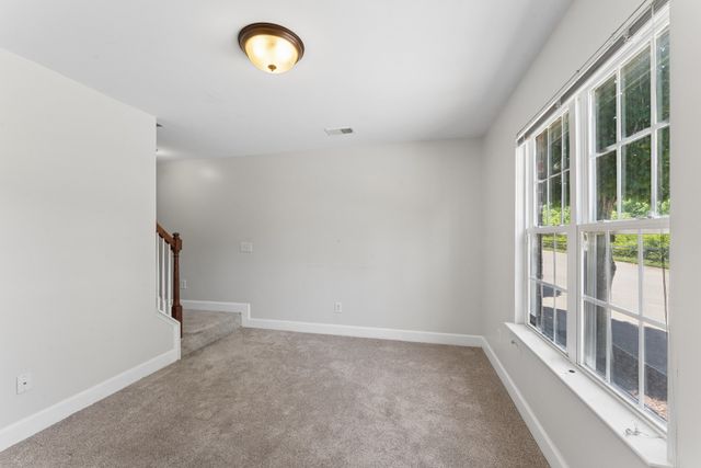 531 Saint Jules Ln, Nashville, TN 37211