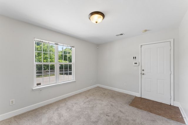 531 Saint Jules Ln, Nashville, TN 37211