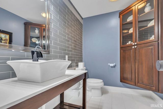 2800 S Olcott Boulevard, Bloomington, IN 47401