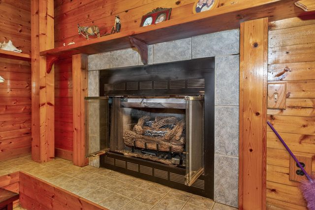978 State Hwy 1064, Woodbine, KY 40771