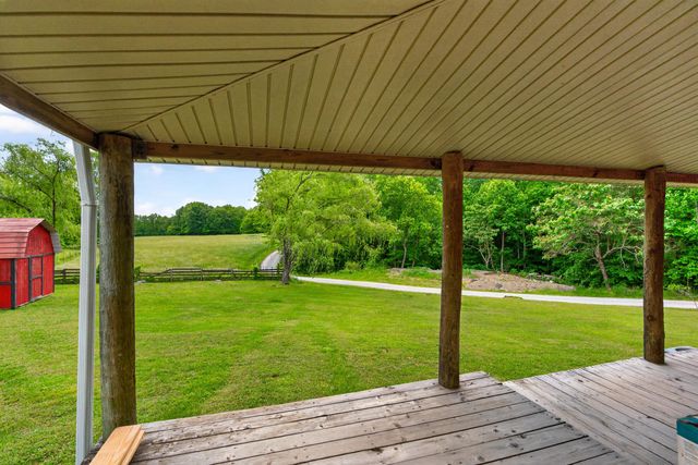 978 State Hwy 1064, Woodbine, KY 40771