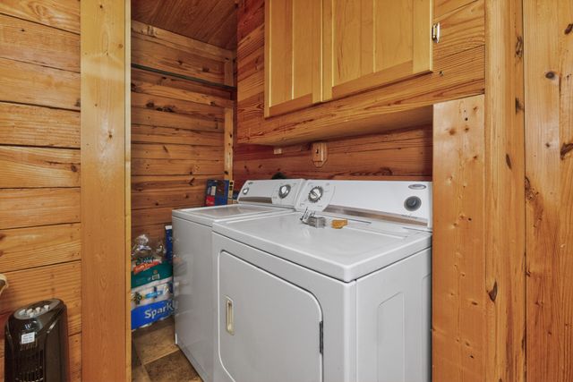 978 State Hwy 1064, Woodbine, KY 40771