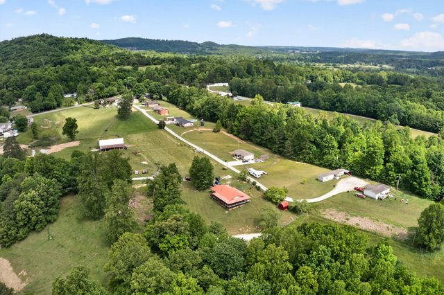 978 State Hwy 1064, Woodbine, KY 40771