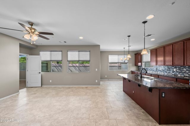 9272 W WOOD Drive, Peoria, AZ 85381