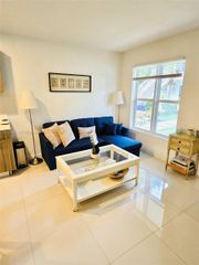 1419 West Ave 103, Miami Beach, FL 33139