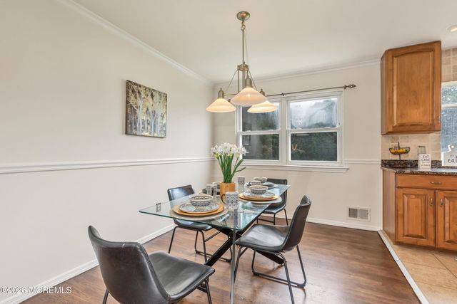24 Fairview Drive, Middletown, NJ 07748