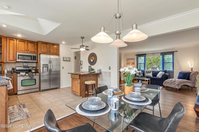 24 Fairview Drive, Middletown, NJ 07748