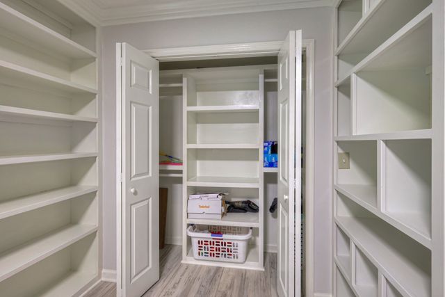 204 Hogan Ln, Columbia, TN 38401