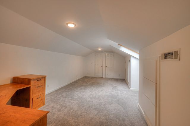 204 Hogan Ln, Columbia, TN 38401