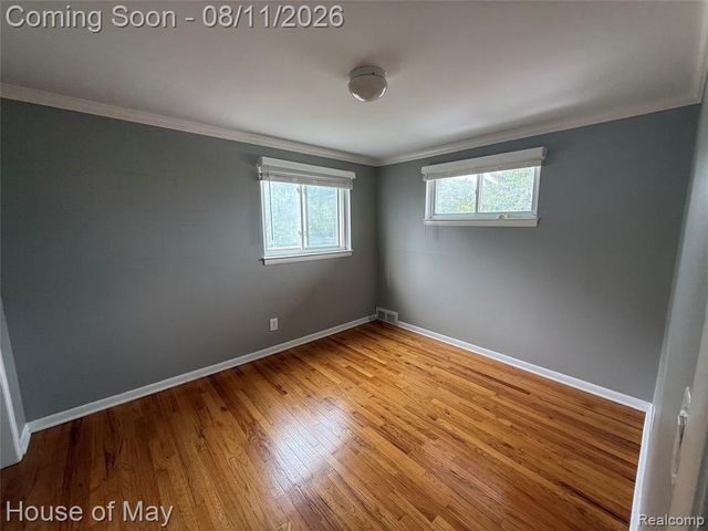541 E 14 Mile Road, Birmingham, MI 48009