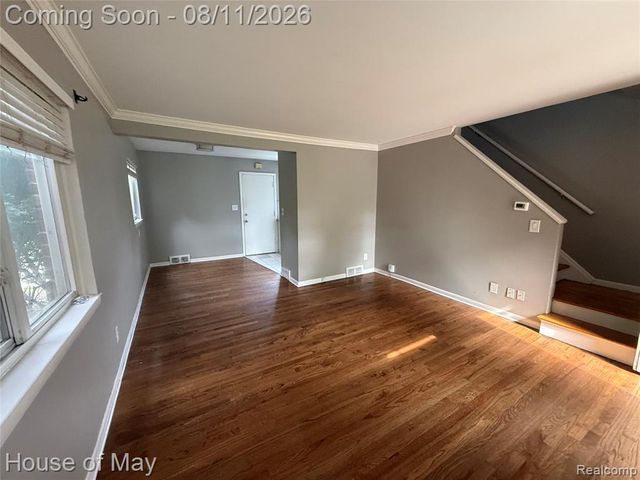 541 E 14 Mile Road, Birmingham, MI 48009
