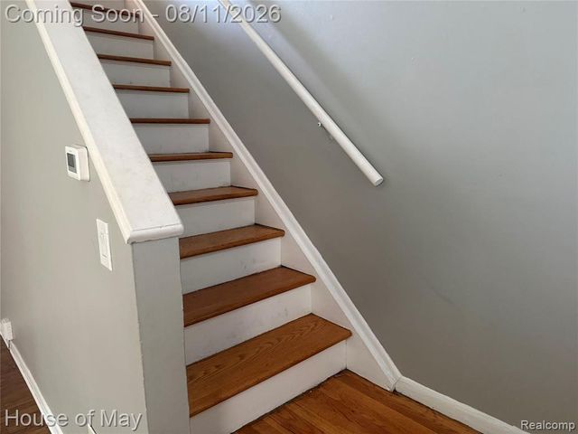 541 E 14 Mile Road, Birmingham, MI 48009