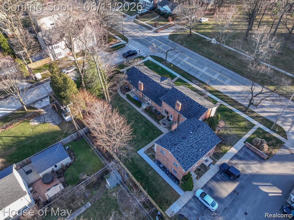 541 E 14 Mile Road, Birmingham, MI 48009