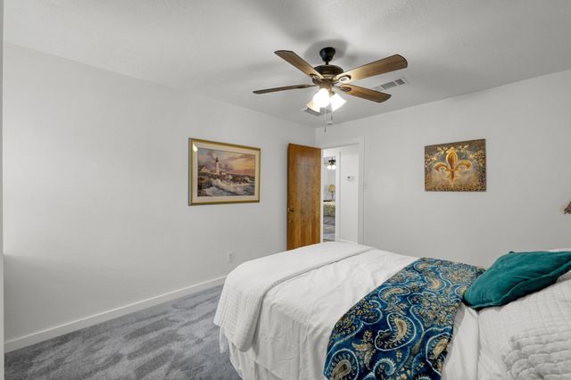 26 Wishbonebush Road, The Woodlands, TX 77380