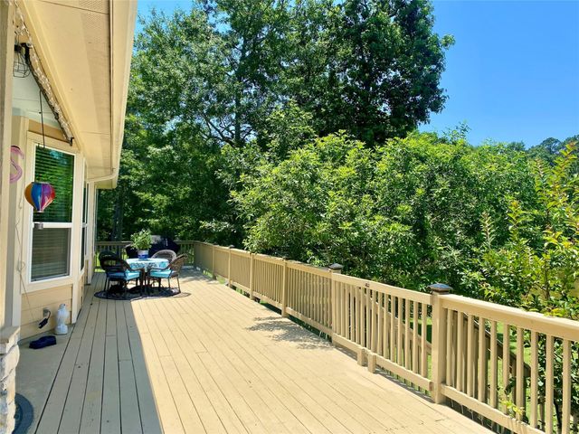 293 Twin Magnolia, Onalaska, TX 77360