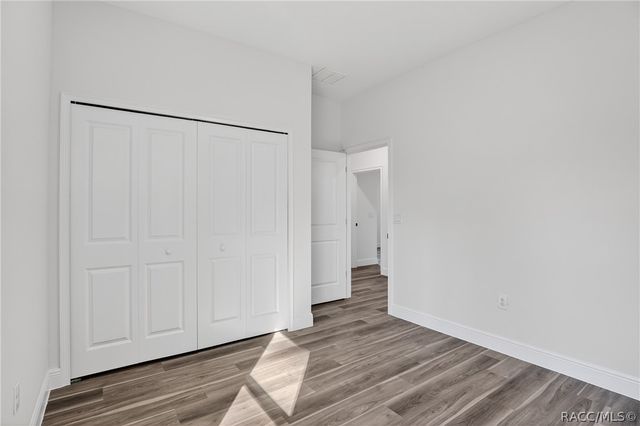 1957 W Oliver Drive, Citrus Springs, FL 34434