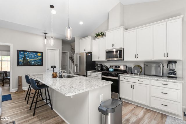 5171 Salem Woods Drive, Graham, NC 27253