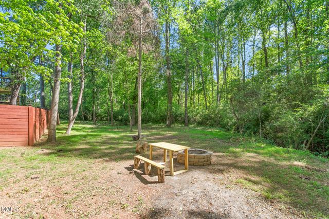 5171 Salem Woods Drive, Graham, NC 27253