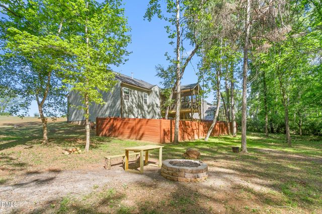 5171 Salem Woods Drive, Graham, NC 27253