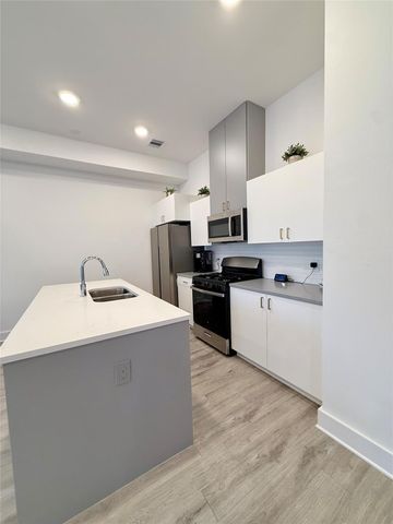 9609 Habitat Street, Houston, TX 77075