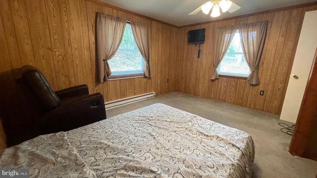 4593 OLD MARTINSBURG RD, Augusta, WV 26704