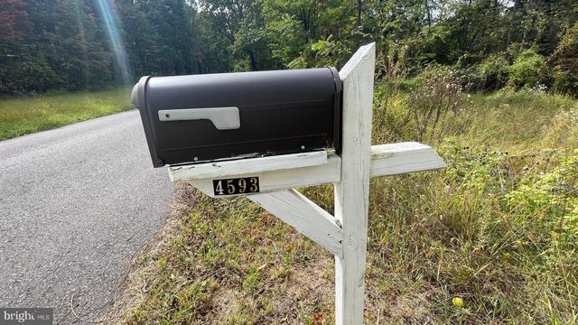 4593 OLD MARTINSBURG RD, Augusta, WV 26704
