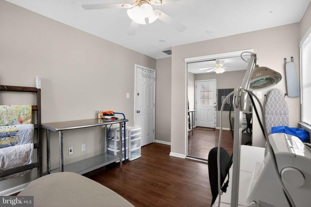 2415 CHESTNUT HILL DR, Cinnaminson, NJ 08077