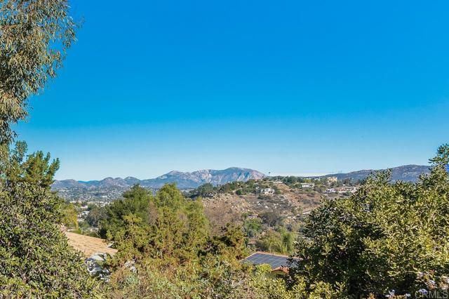 1449 Bernita Way, El Cajon, CA 92020