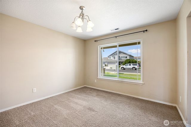 314 J Street SE, Ephrata, WA 98823