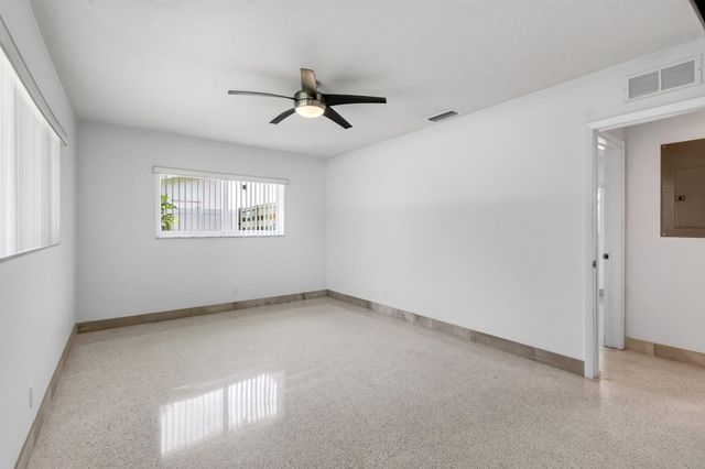 200 NE 28TH Terrace, Boca Raton, FL 33431