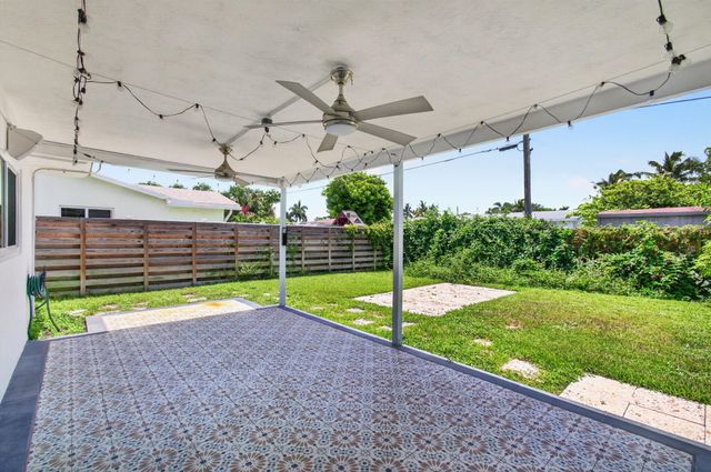 200 NE 28TH Terrace, Boca Raton, FL 33431