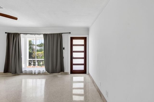 200 NE 28TH Terrace, Boca Raton, FL 33431