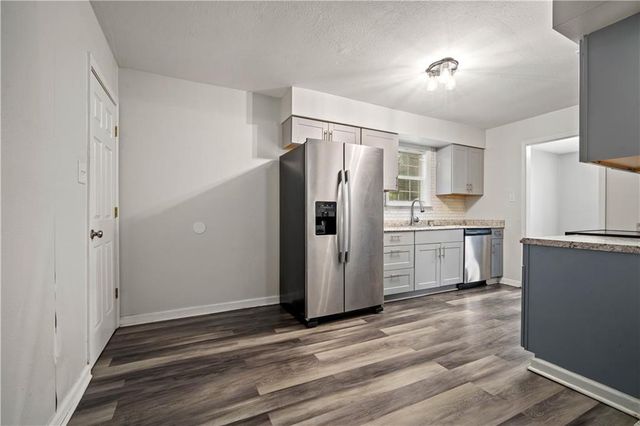 3629 Pinewood Drive, Eight Mile, AL 36613