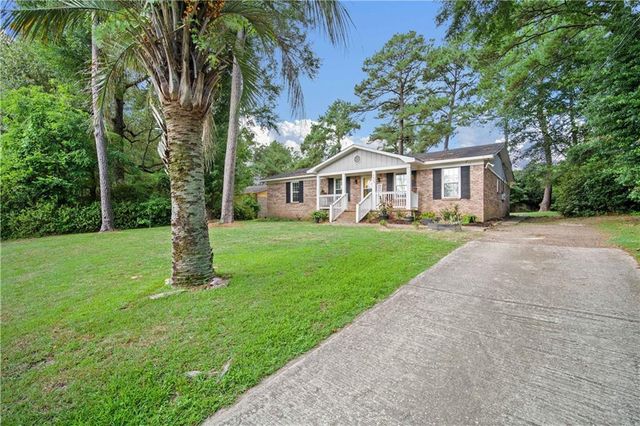 3629 Pinewood Drive, Eight Mile, AL 36613