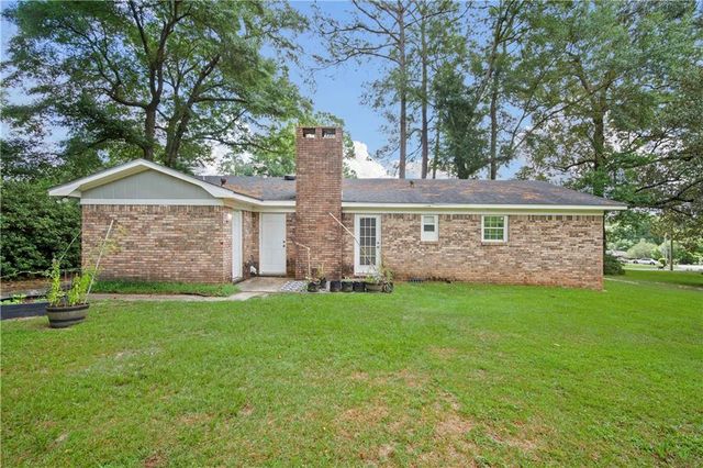 3629 Pinewood Drive, Eight Mile, AL 36613