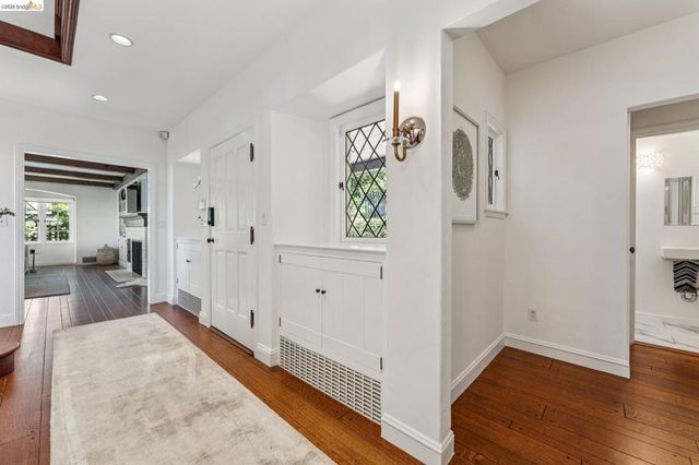 120 Somerset Road, Piedmont, CA 94611